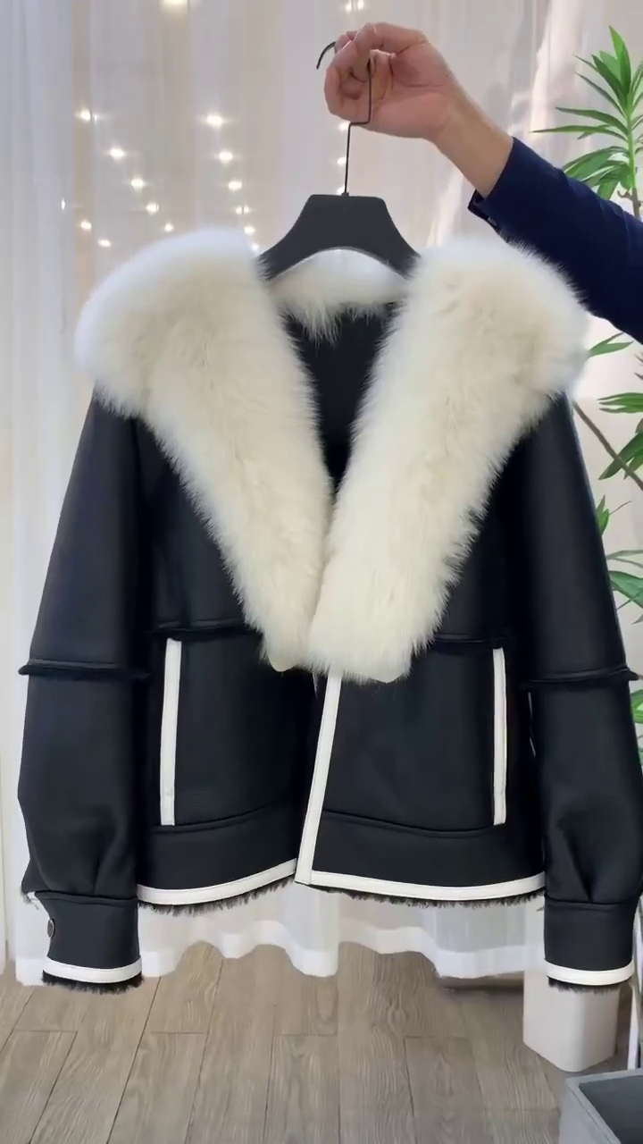 High quality luxury women's Faux Fox fur collar cuffs