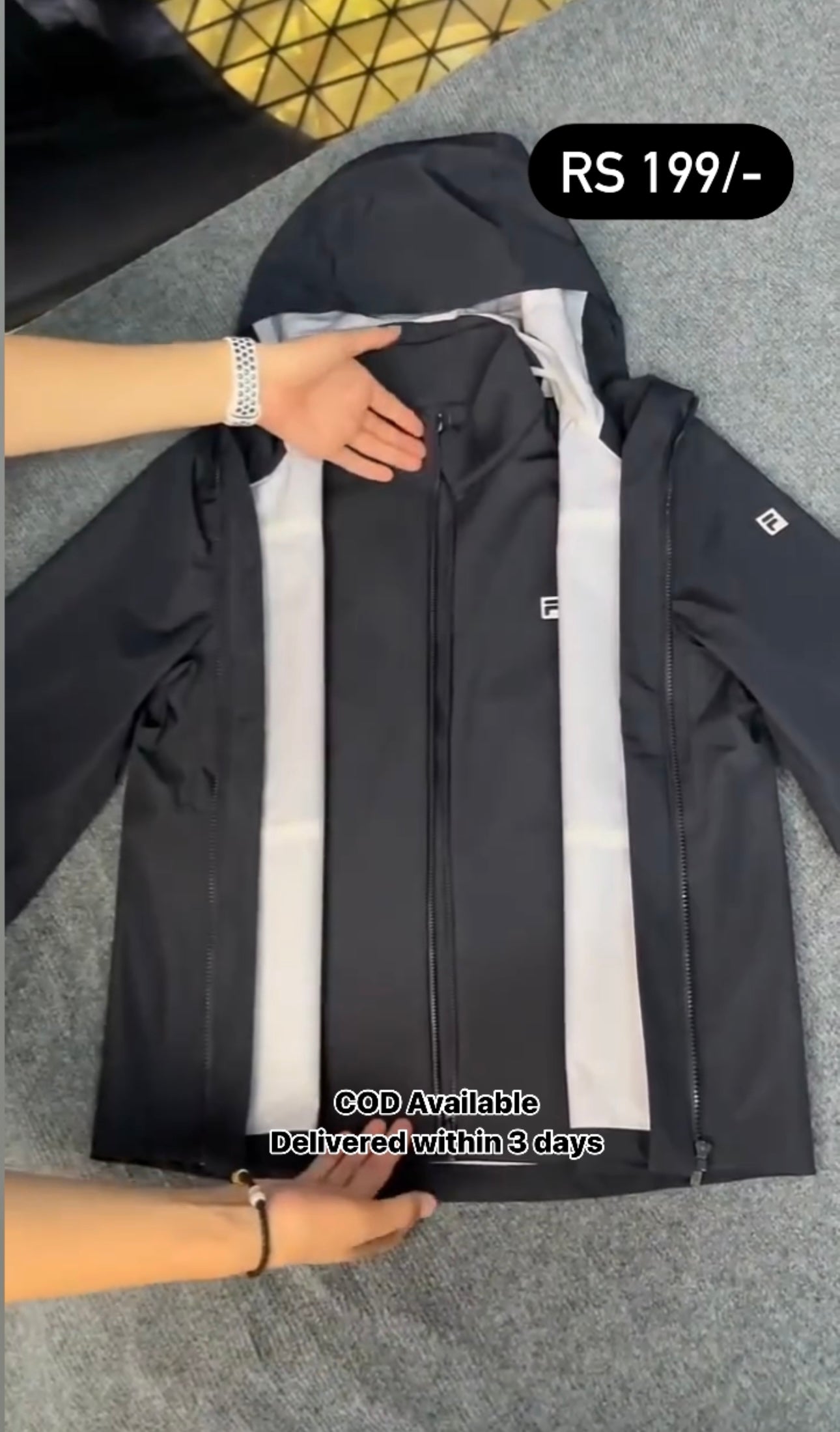 Fabulous Black Winter Wear Jacket On Sale