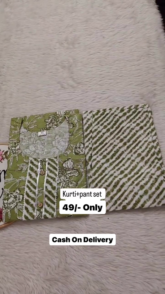 Women Pure Cotton Kurta Pant Set Wit Neck Pattern