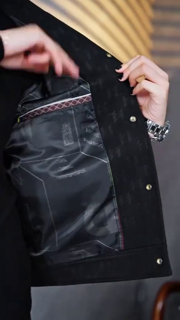 Women Full Sleeve Denim Jacket(Black)