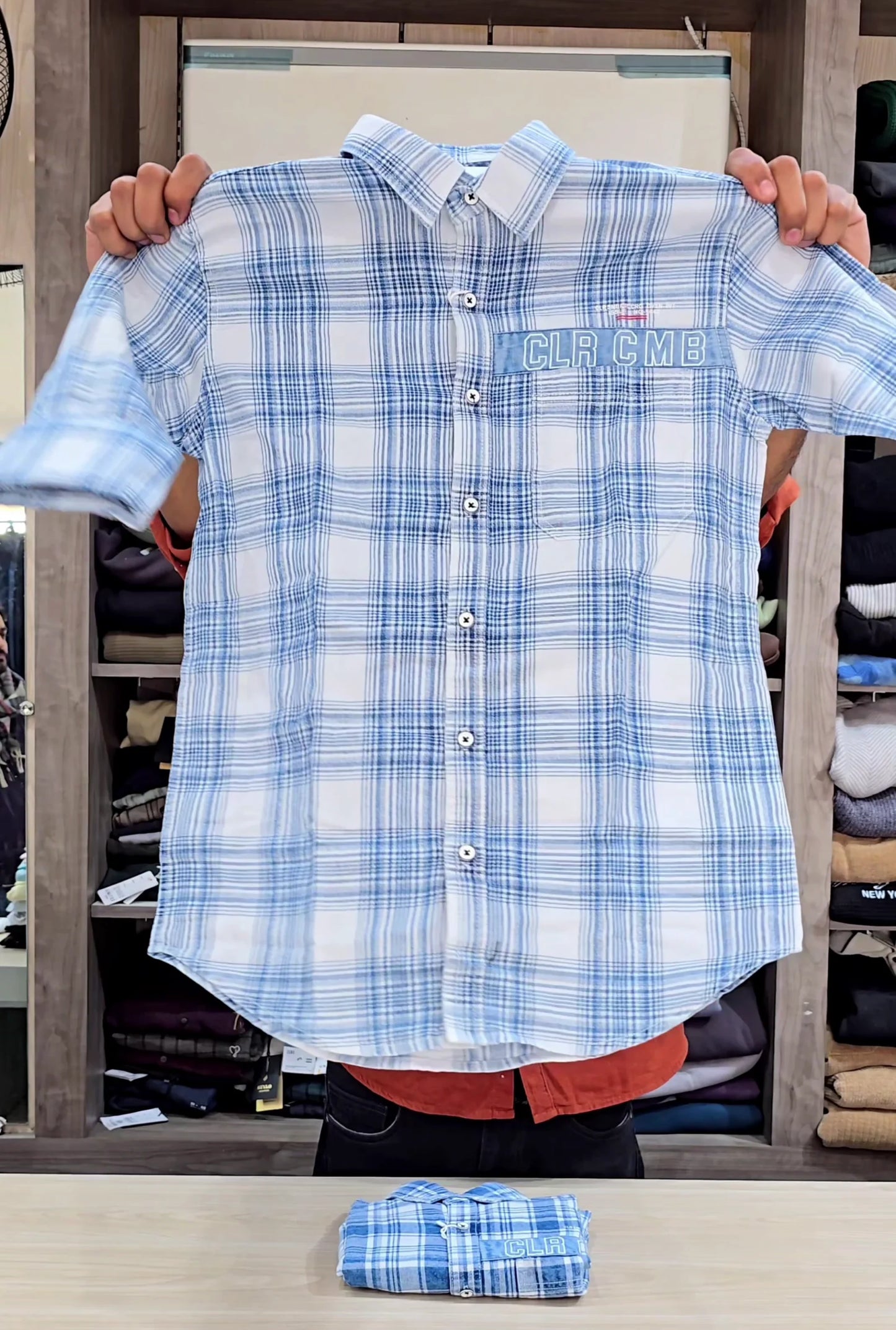 Men Classic Slim Fit Opaque Checked Casual Shirt