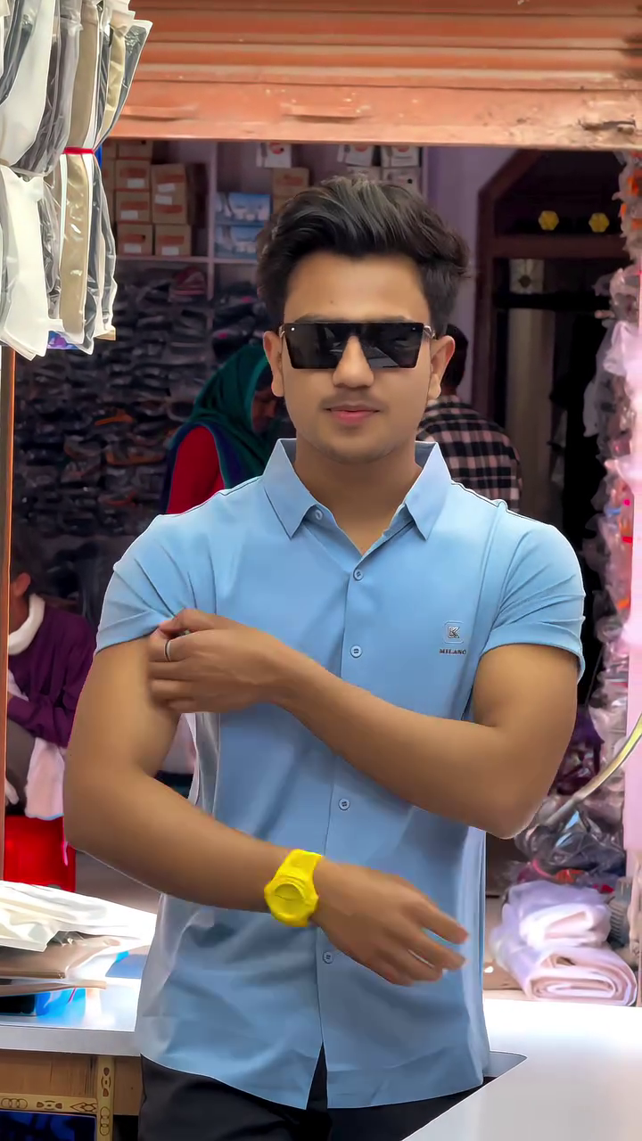 Men Slim Fit Solid Casual Shirt