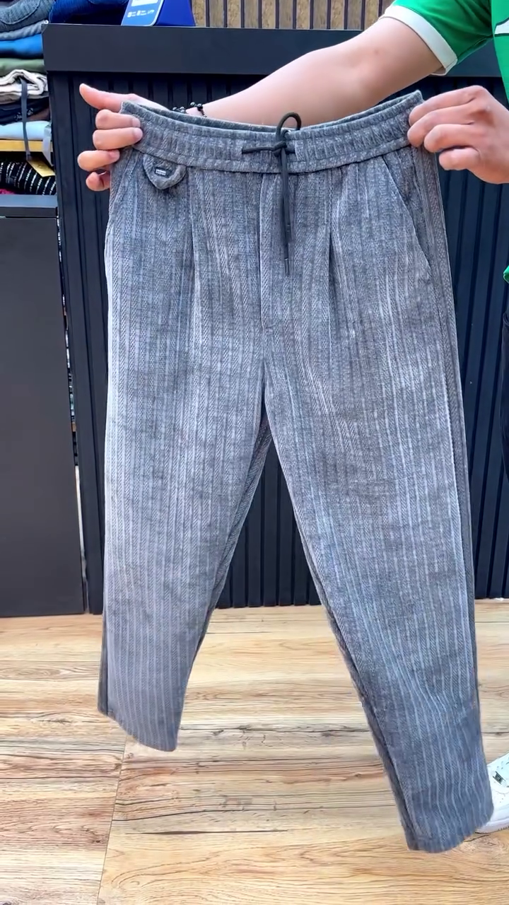 Men's Comfortable Corduroy Pants | Relaxed Fit Stretch Waist Trousers for Everyday Wear