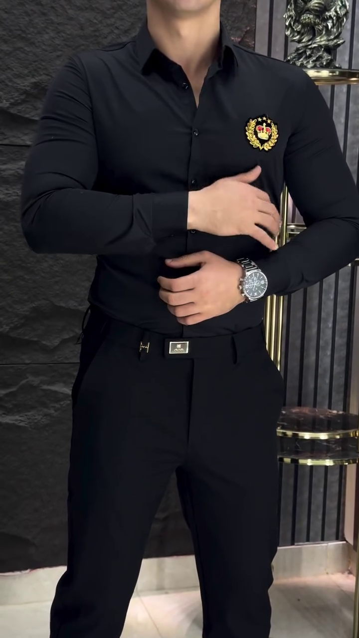 Men Embroidered Regular Fit Spread-Collar Shirt